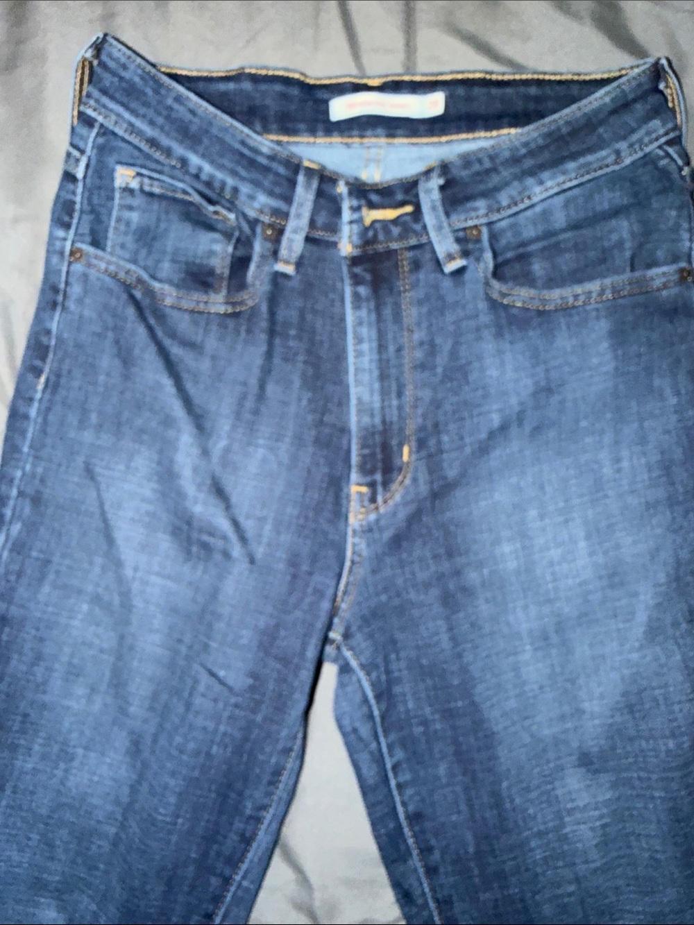 Women Dark Blue skinny  Jeans. Levi’s 721 High Rise size 28 waist.34 length